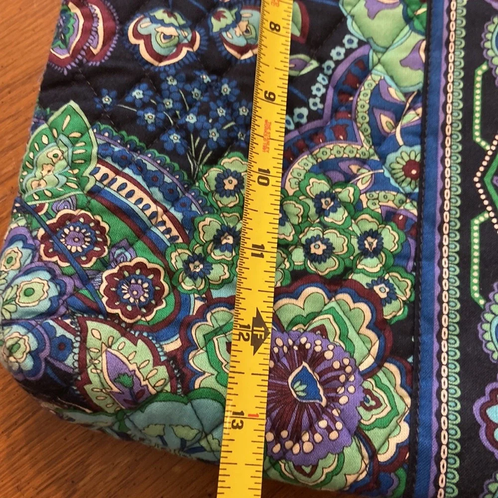 Vera Bradley excellent see